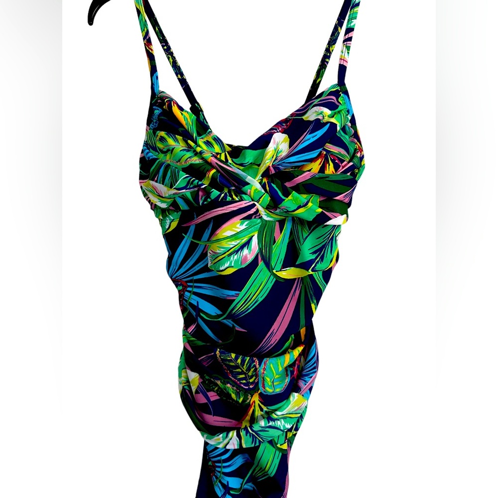 Rod Beattie BLEU Swimwear it’s a jungle out there Slimming One Piece Swimsuit 10